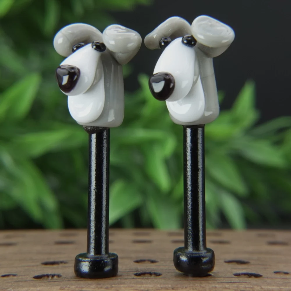 Grey White Dogs Cribbage Pegs Bv4