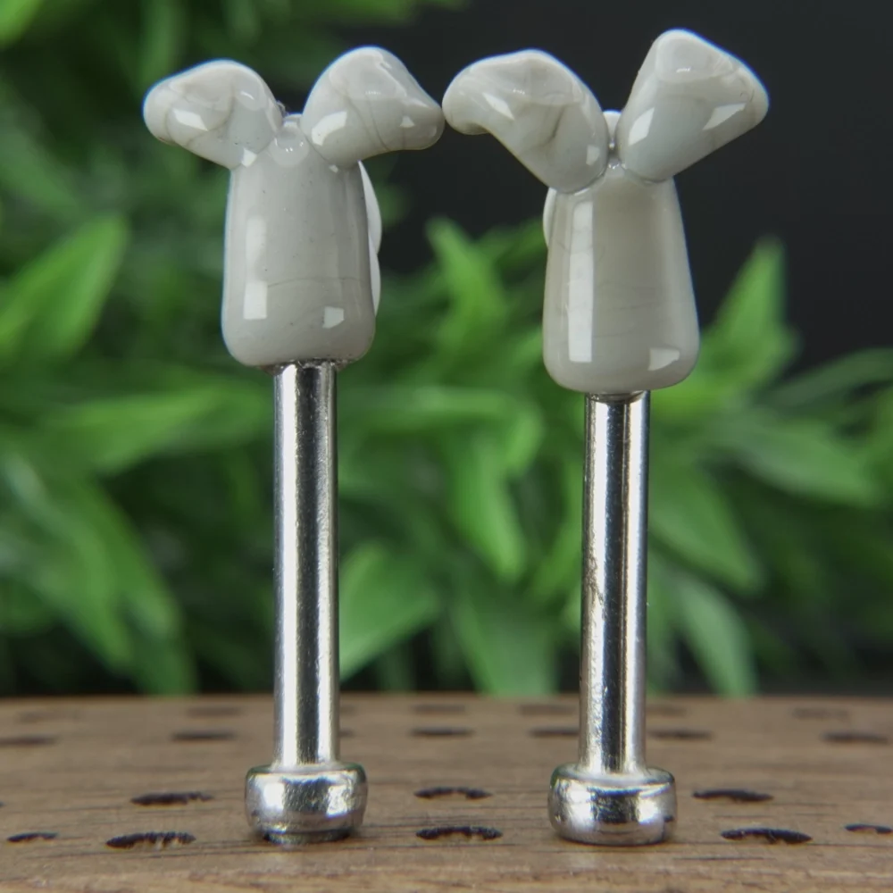Grey White Dogs Cribbage Pegs Sv6